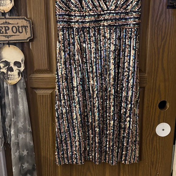 Lulu's Unforgettable Sequin Midi Dress - Picture 6 of 10